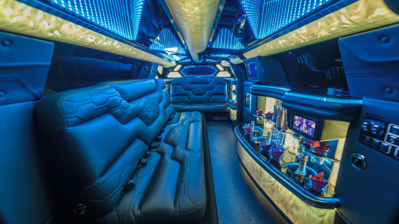 Stretch Limo 10 seaters : Chrysler